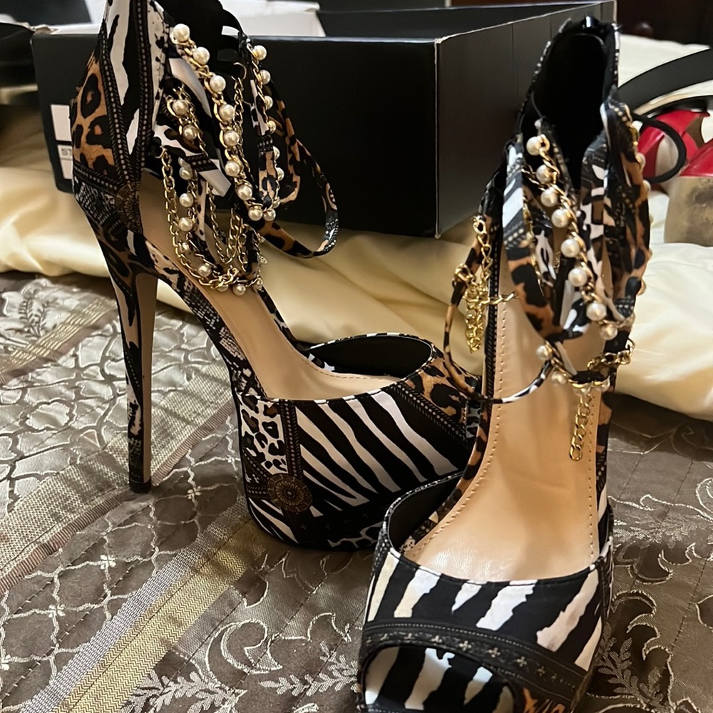 6 in heels